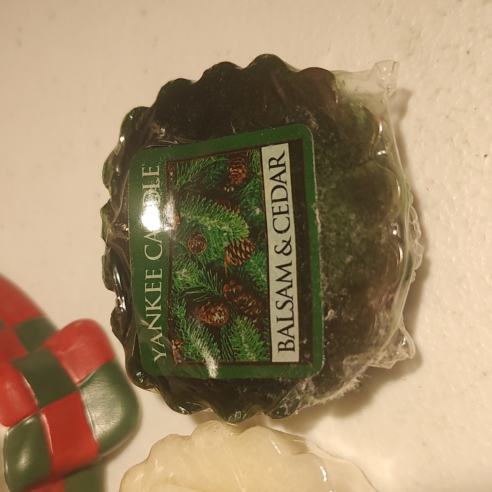 Yankee Candle Snowman Wax Melter & 3 Christmas Fragrance Wax Melts Jack Frost - Picture 5 of 6